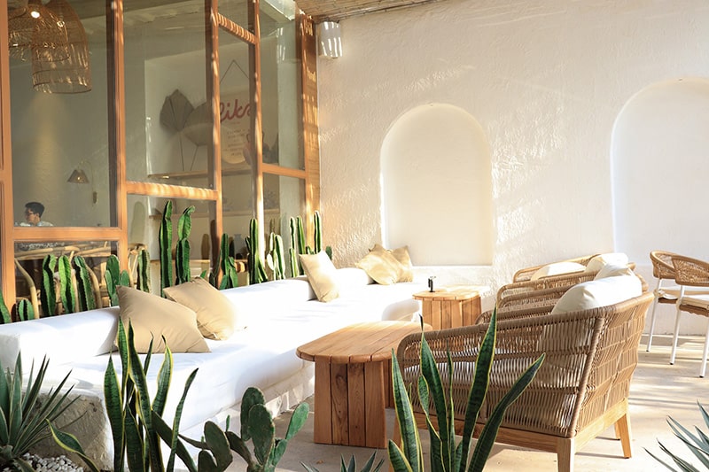 thiết kế quán cafe sân vườn 